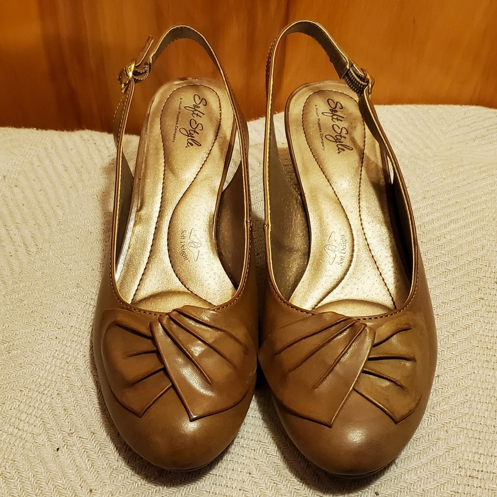 NEW Hush Puppies brown slingback 2.5" heels